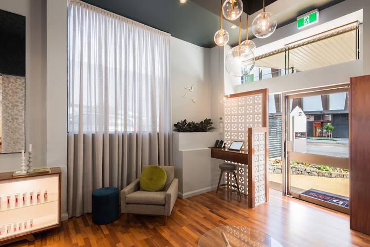 B Clinic Coorparoo — 2