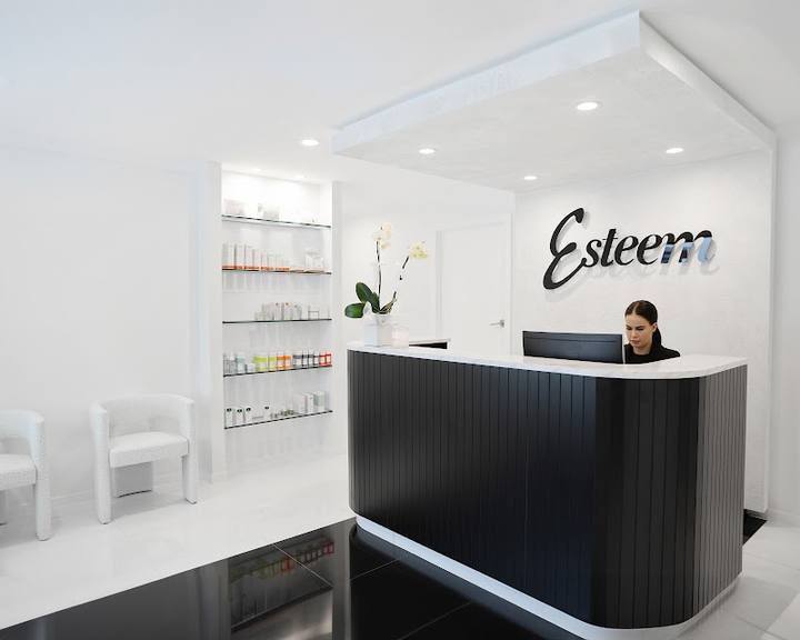 Esteem Clinic Bundall — 2