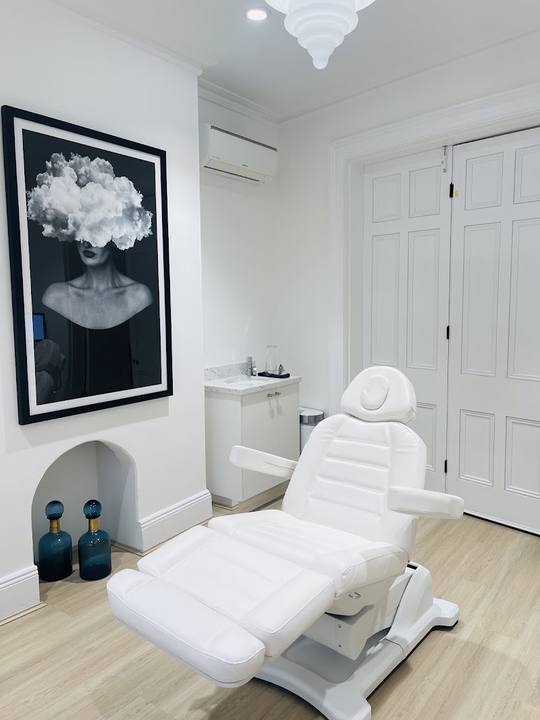 Lisa Rush Skin Clinic — 1