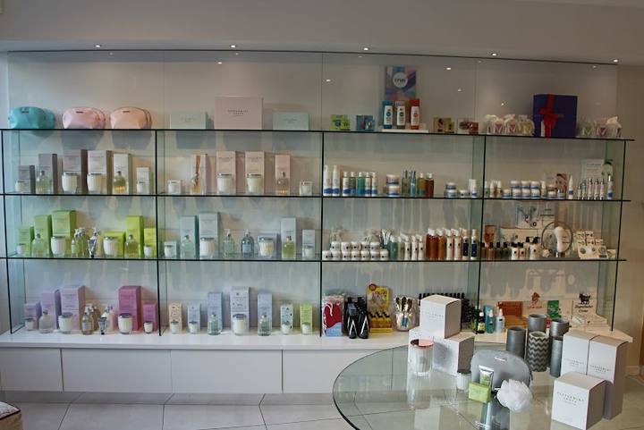 Maxwells Skin & Body — 3