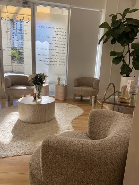 Oo La La Cosmetic & Laser Clinic — 2
