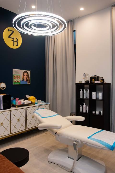 Zion Beauty Clinic — 1